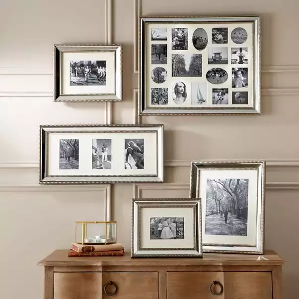 Dorma Champagne Mirrored Photo Frame 6" X 4" (15cm X 10cm) 4 Dorma Champagne Mirrored Photo Frame 6" X 4" (15cm X 10cm) - Image 2