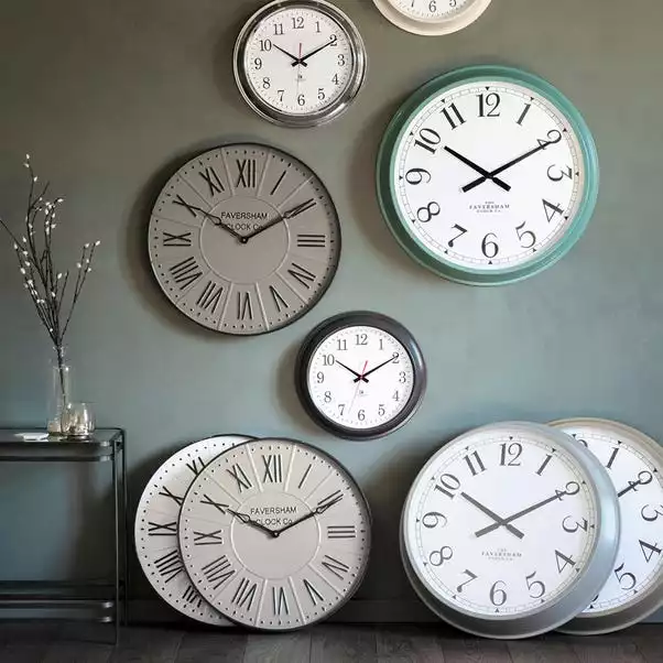Cedar & Sage Harper Clock Mirage Grey 60cm 4 Cedar & Sage Harper Clock Mirage Grey 60cm - Image 2