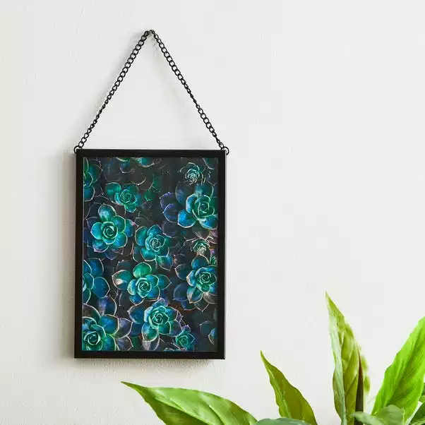 Dunelm Black Chain Hanging Frame 7" X 5" (18cm X 12cm) 3 Dunelm Black Chain Hanging Frame 7" X 5" (18cm X 12cm)