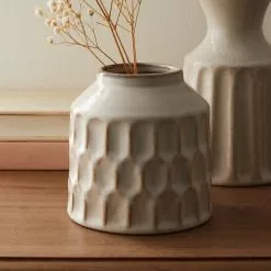 Dunelm Concave Vase Cream 12cm