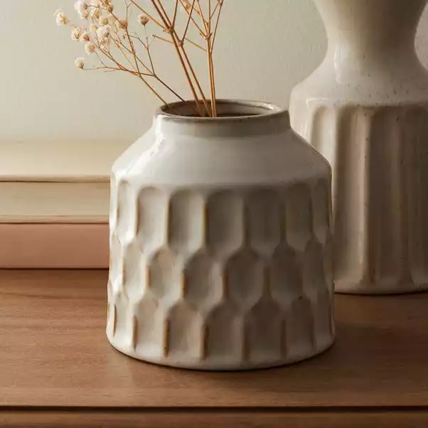 Dunelm Concave Vase Cream 12cm 3 Dunelm Concave Vase Cream 12cm
