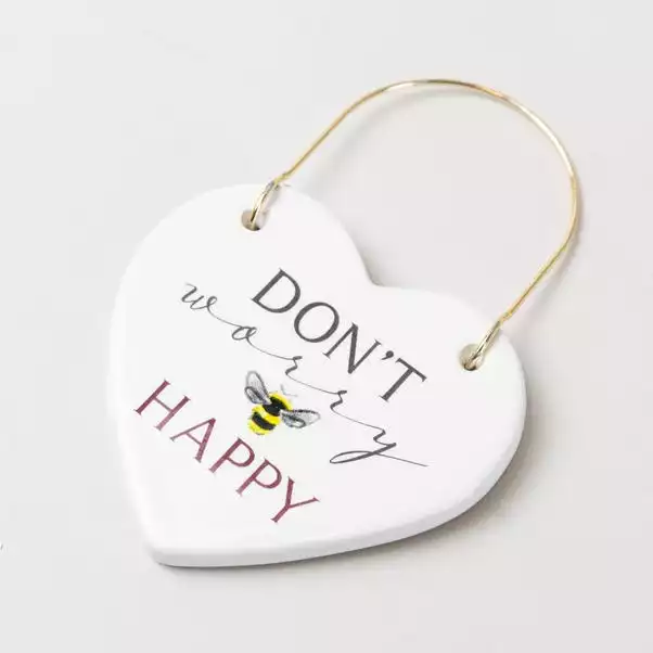 Dunelm Dont Worry Bee Happy Ceramic Plaque 5 Dunelm Dont Worry Bee Happy Ceramic Plaque - Image 3
