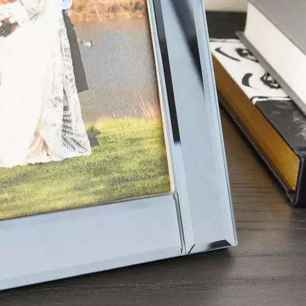 Dunelm Luxe Smoked Photo Frame 7" X 5" (18 X 13cm) 4 Dunelm Luxe Smoked Photo Frame 7" X 5" (18 X 13cm) - Image 2