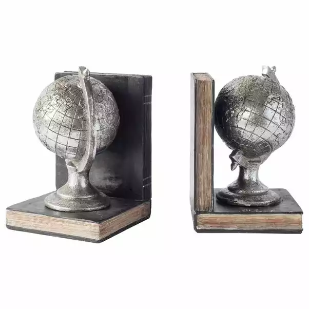 Cedar & Sage Broomfield Pair Of Globe Bookends 5 Cedar & Sage Broomfield Pair Of Globe Bookends - Image 3
